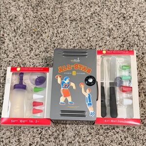 Williams Sonoma Kids All-Star Cookie Cutters and Decorating Kit